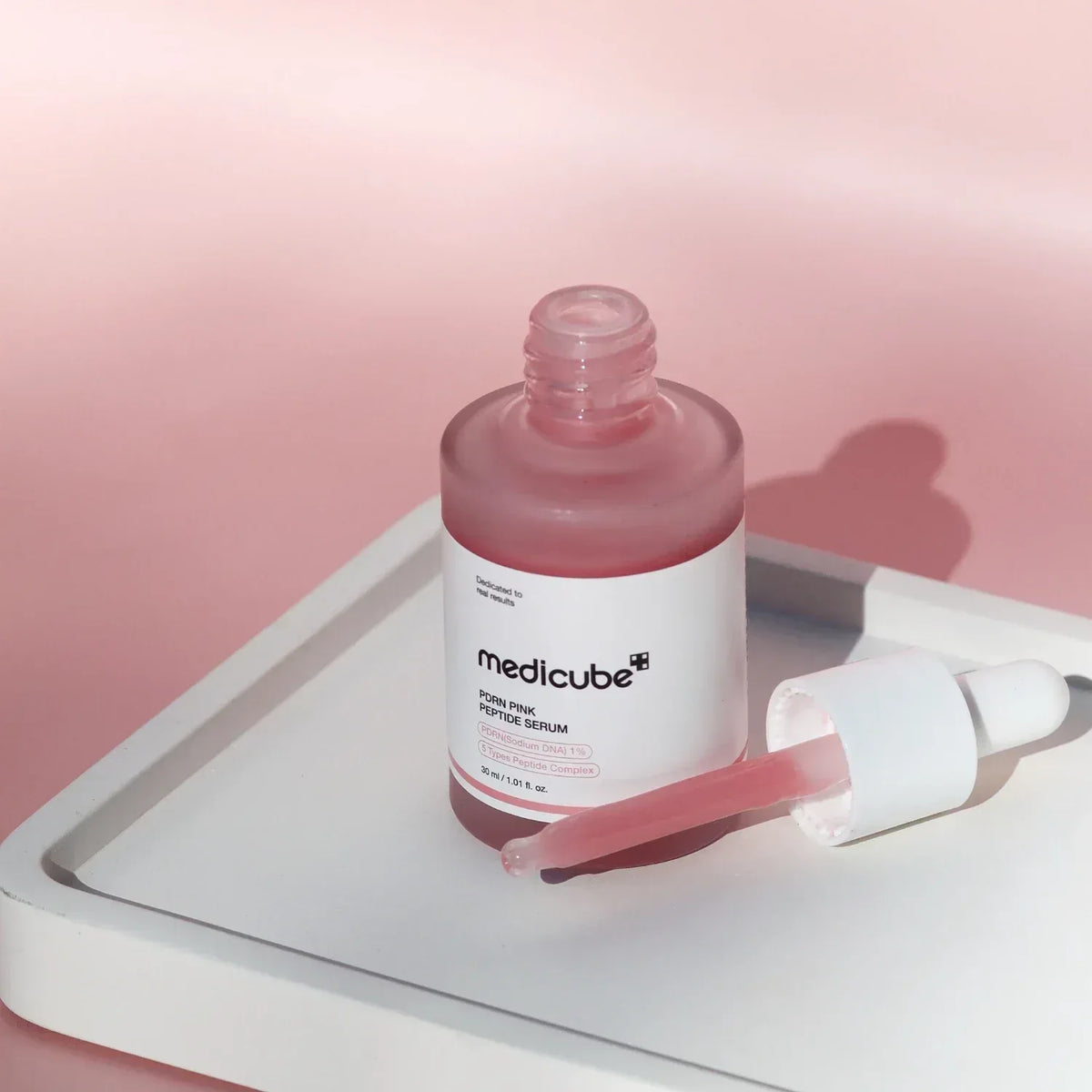 Medicube Salmon DNA PDRN Pink Peptide Serum,Serum Texture,Complex Repair Ingredients,Lifting & Firming,K-Beauty,Korean Makeup
